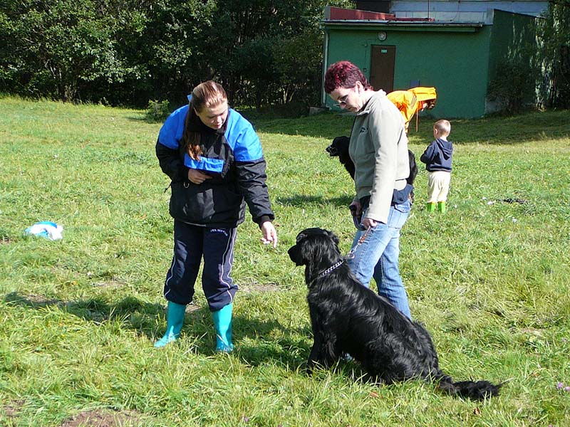 Bery is learning to bark at command